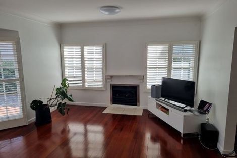 Photo of property in 232 Lake Road, Hauraki, Auckland, 0622