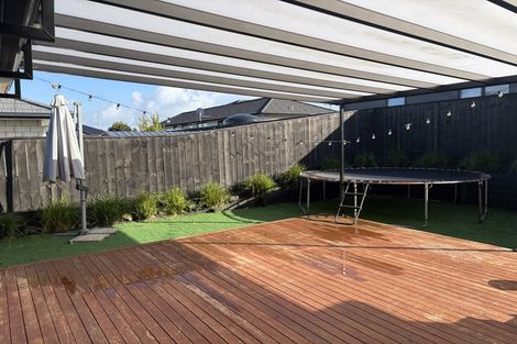 Photo of property in 23 Rapana Drive, Tuakau, 2121