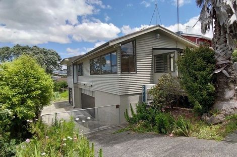 Photo of property in 24 Sunrise Avenue, Mairangi Bay, Auckland, 0630