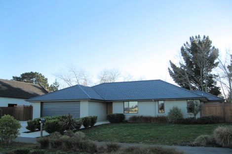 Photo of property in 33 Hemingway Place, Spencerville, Christchurch, 8083