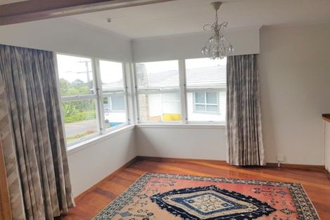 Photo of property in 187 Omata Road, Blagdon, New Plymouth, 4310