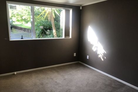 Photo of property in 57 View Road, Henderson, Auckland, 0612