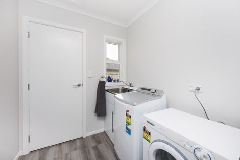 Photo of property in 18 Accolade Street, Maewa, Feilding, 4702
