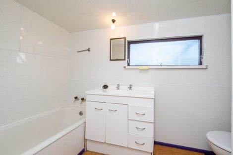 Photo of property in 3 Rangauri Street, Manaia, 4612