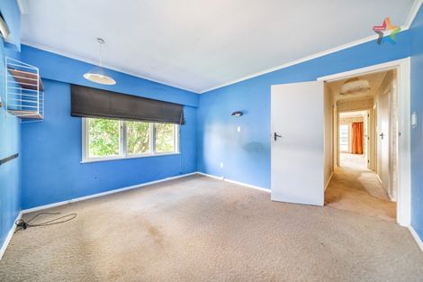 Photo of property in 76 Raukawa Street, Stokes Valley, Lower Hutt, 5019