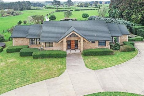 Photo of property in 162 Lewis Road, Karaka, Papakura, 2580