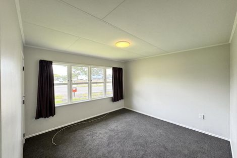Photo of property in 8 John F Kennedy Drive, Milson, Palmerston North, 4414