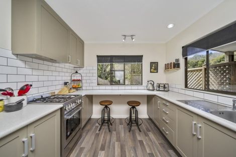Photo of property in 12c Marina Grove, Frankleigh Park, New Plymouth, 4310