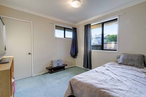 Photo of property in 5a Rewa Street, New Lynn, Auckland, 0600