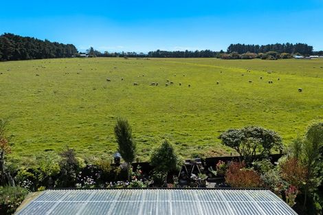 Photo of property in 8 Lordship Place, Templeton, Christchurch, 8042