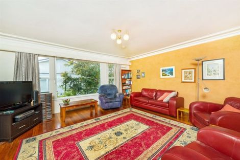 Photo of property in 3 East Avenue, Manly, Whangaparaoa, 0930