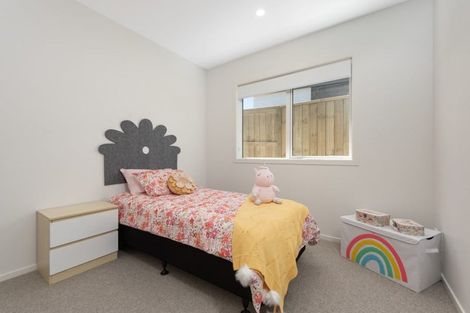 Photo of property in 16 Ridge Drive, Omokoroa, 3114