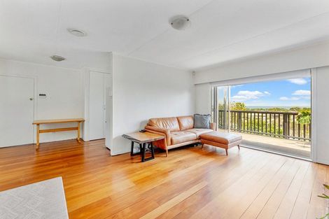Photo of property in 13 Mount View Place, Spotswood, New Plymouth, 4310