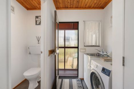 Photo of property in 49 George Point Road, Onerahi, Whangarei, 0110