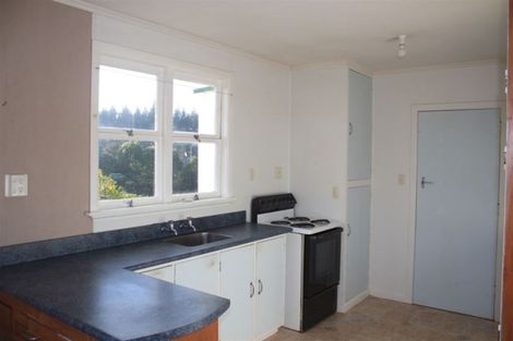 Photo of property in 14 Adams Place, Te Kamo, Whangarei, 0112