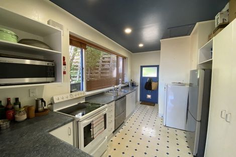 Photo of property in 12 Khyber Road, Seatoun, Wellington, 6022