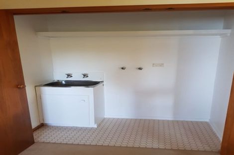Photo of property in 58 Rosecamp Road, Beach Haven, Auckland, 0626