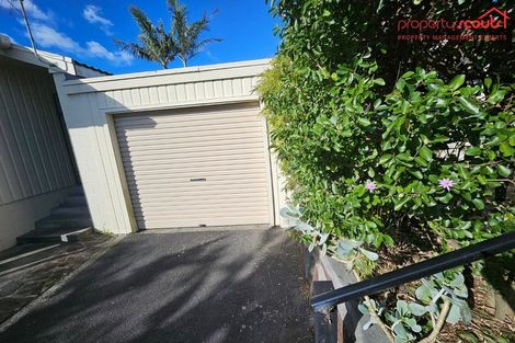 Photo of property in 3/1004 Papamoa Beach Road, Papamoa Beach, Papamoa, 3118