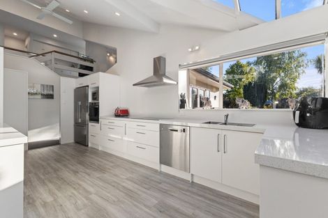 Photo of property in 9 Tangmere Place, Burwood, Christchurch, 8061