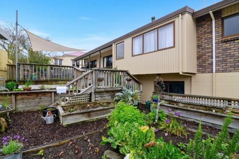 Photo of property in 42 Petrie Street, Pomare, Rotorua, 3015