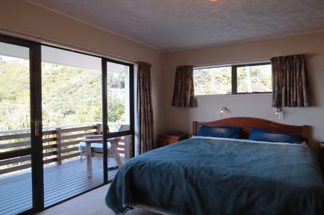 Photo of property in 2385 Wyuna Bay Road, Wyuna Bay, Coromandel, 3581