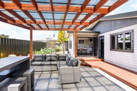 Photo of property in 70 Pa Street, Motueka, 7120