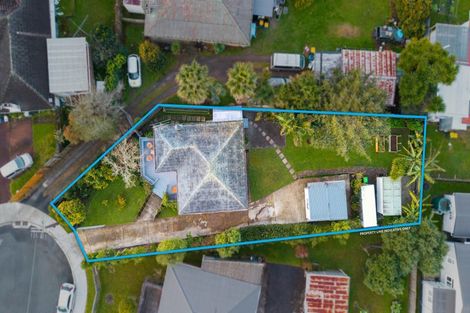 Photo of property in 9 Devon Street, Te Atatu South, Auckland, 0610