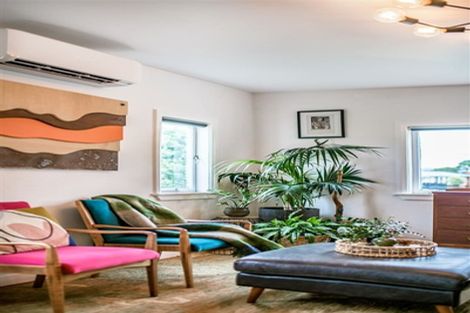 Photo of property in 18 Kamara Road, Glen Eden, Auckland, 0602