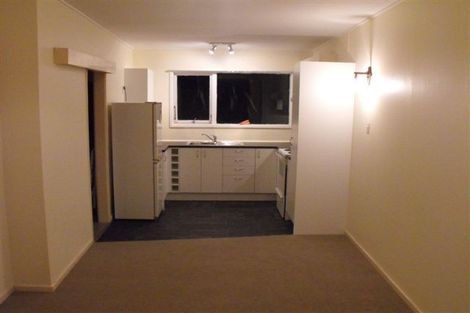 Photo of property in 2/18 Thurleigh Grove, Karori, Wellington, 6012