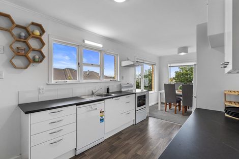 Photo of property in 25 Young Street, Morrinsville, 3300