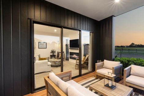 Photo of property in 77 Vogel Street, Cambridge, 3434