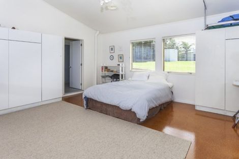 Photo of property in 135 Bambury Place, Onemana, Whangamata, 3691