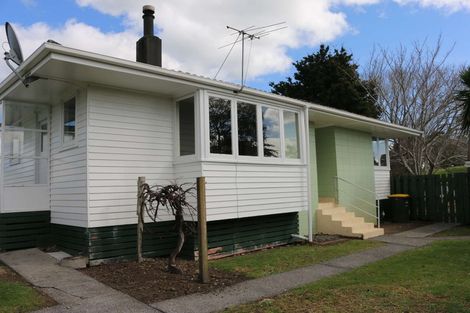 Photo of property in 7 Hamilton Drive, Waiuku, 2123