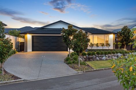 Photo of property in 8 Benmore Crescent, Pyes Pa, Tauranga, 3112