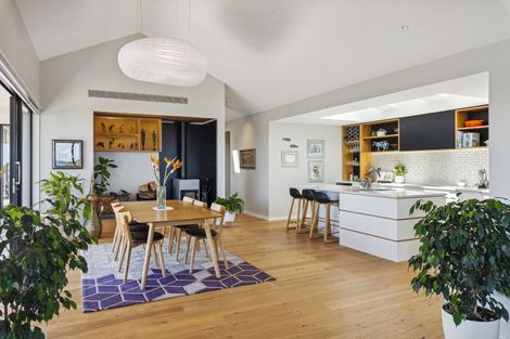 Photo of property in 15 Karekare Road, Raumati South, Paraparaumu, 5032