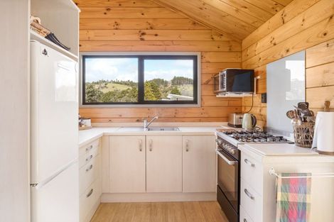 Photo of property in 97 Mahinepua Road, Kaeo, 0478