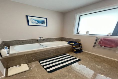 Photo of property in 13 Opaoa Way, Aotea, Porirua, 5024