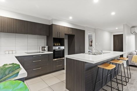 Photo of property in 52 Mortlake Heights, Pyes Pa, Tauranga, 3112