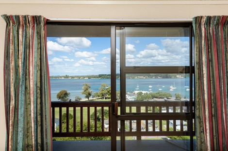 Photo of property in 87 Harbour View Road, Omokoroa, 3114