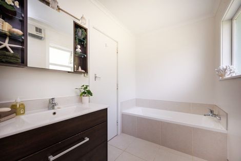 Photo of property in 12 Duke Street, Feilding, 4702