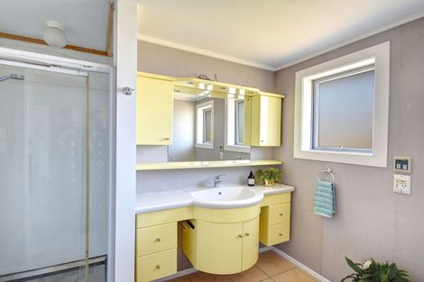 Photo of property in 26 Skerries Street, Outram, 9019