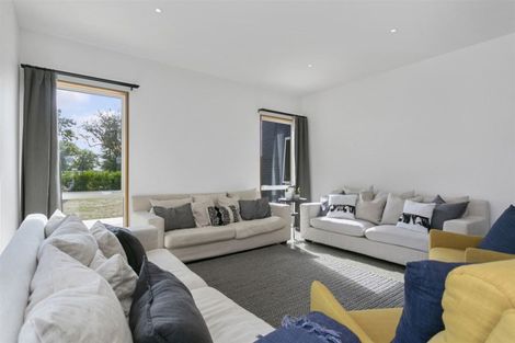 Photo of property in 11 Henry Bell Close, Leamington, Cambridge, 3432