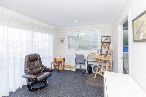 Photo of property in 22 Oak Ridge Drive, Te Awamutu, 3800