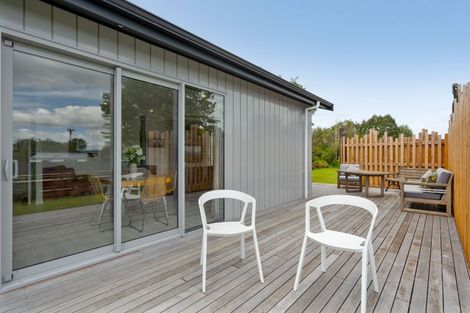 Photo of property in 131 Lincoln Road, Carterton, 5713