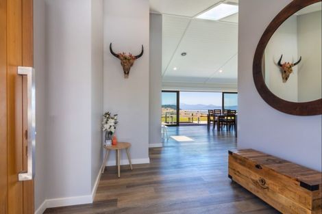 Photo of property in 71 Ross Rise, Kinloch, Taupo, 3385