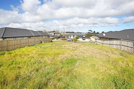 Photo of property in 6 Tahuna Minhinnick Drive, Glenbrook, 2681