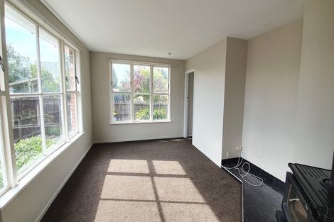 Photo of property in 17 Grosvenor Street, Redwood, Christchurch, 8051