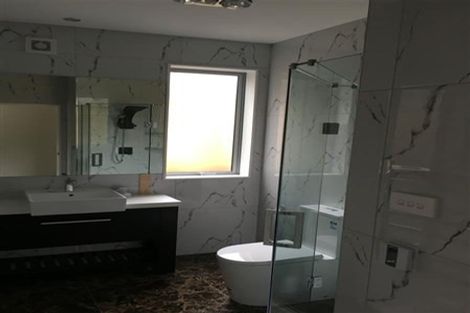 Photo of property in 3a Livingstone Street, Milford, Auckland, 0620