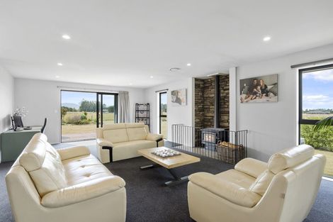 Photo of property in 742 Woodstock Road, Burnt Hill, Oxford, 7495