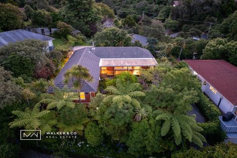 Photo of property in 28 Pinehaven Road, Pinehaven, Upper Hutt, 5019